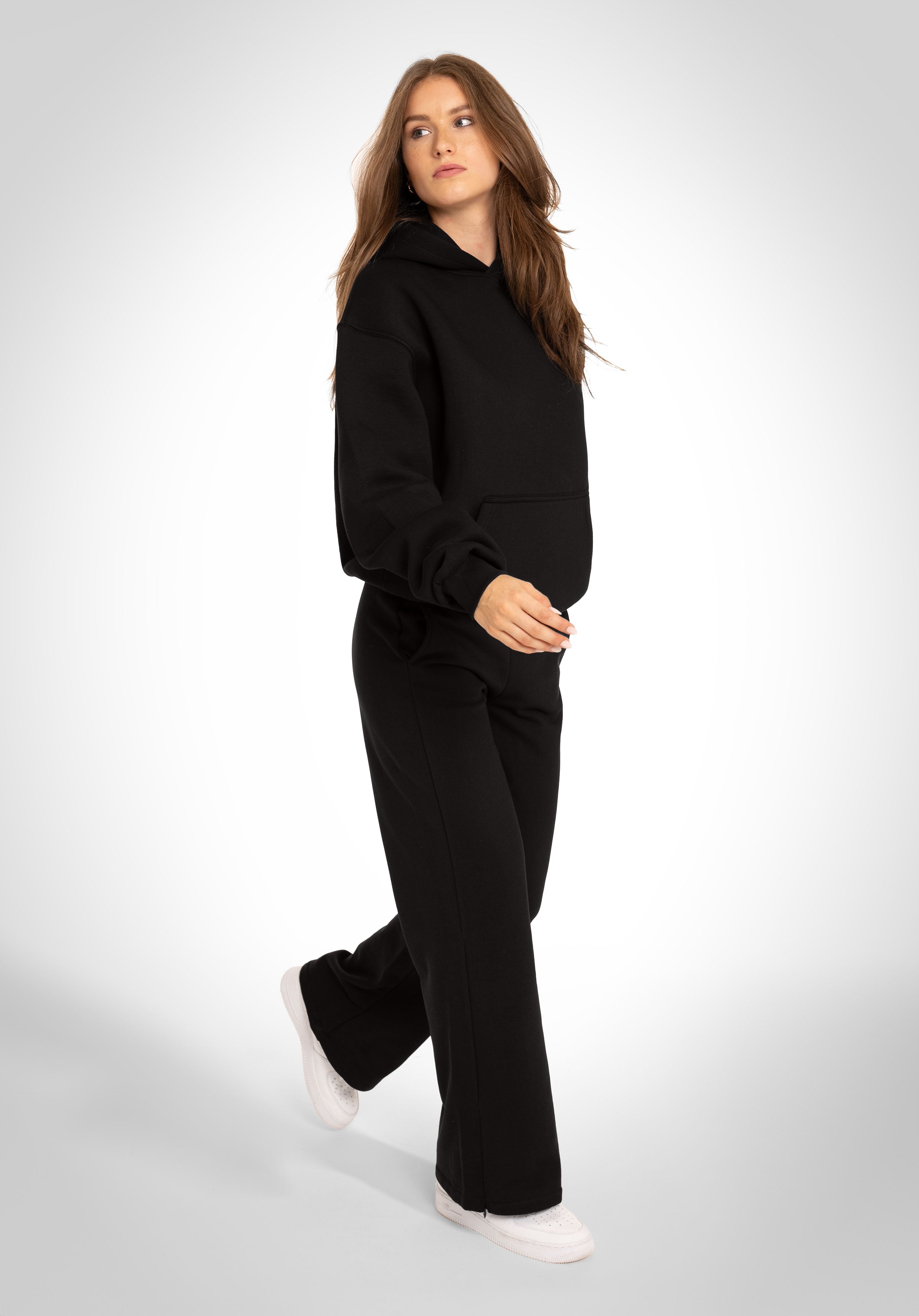 Women Straight Leg Jogger Black