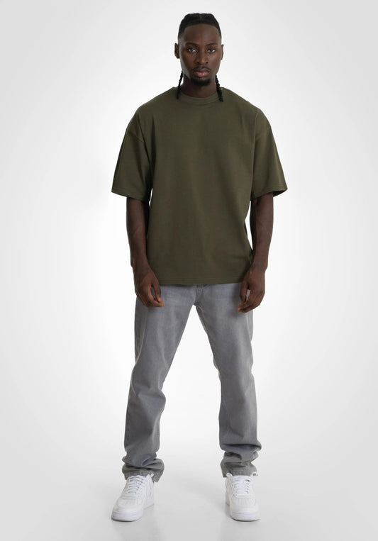 Heavy Oversize Tee - Olive (Olive) – T-shirt's von Straight Outta Cotton