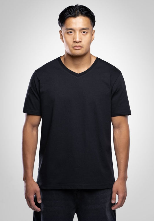 Heavy Regular V-Neck Tee - Black (Sort) – T-Shirts fra Straight Outta Cotton