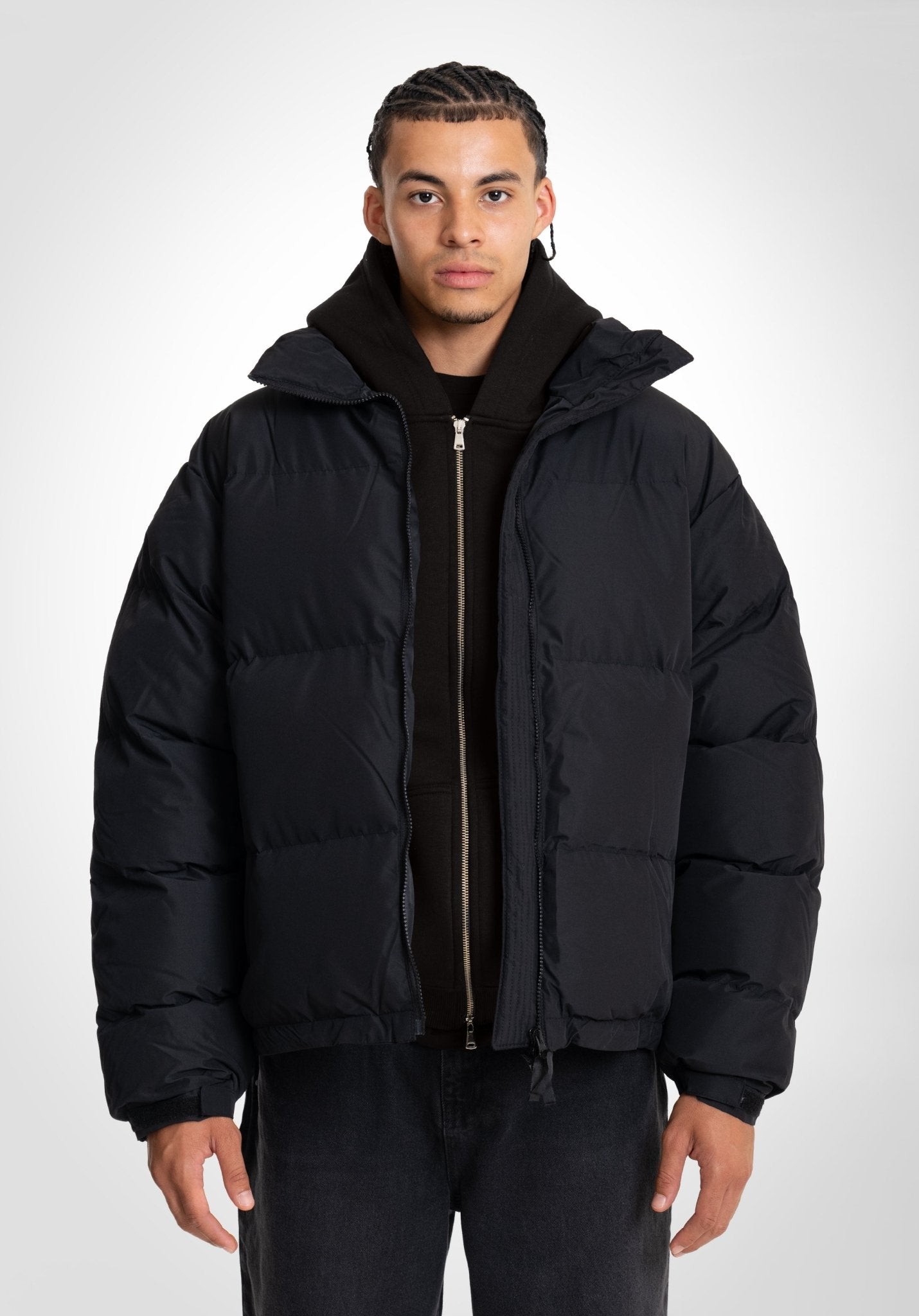 Puffer Jacket - Black () – von Straight Outta Cotton