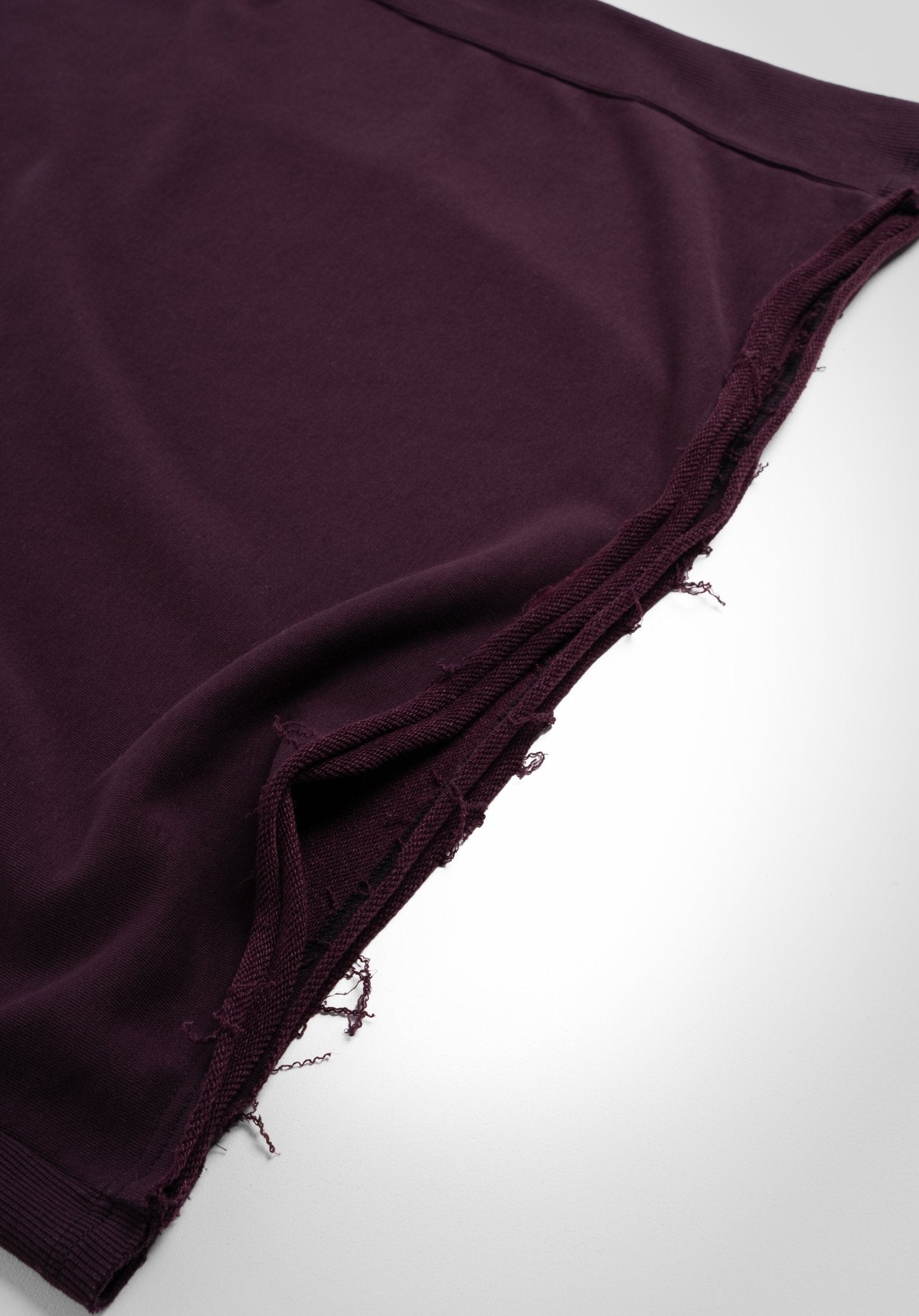 Sleeveless Tee - Plum () – von Straight Outta Cotton
