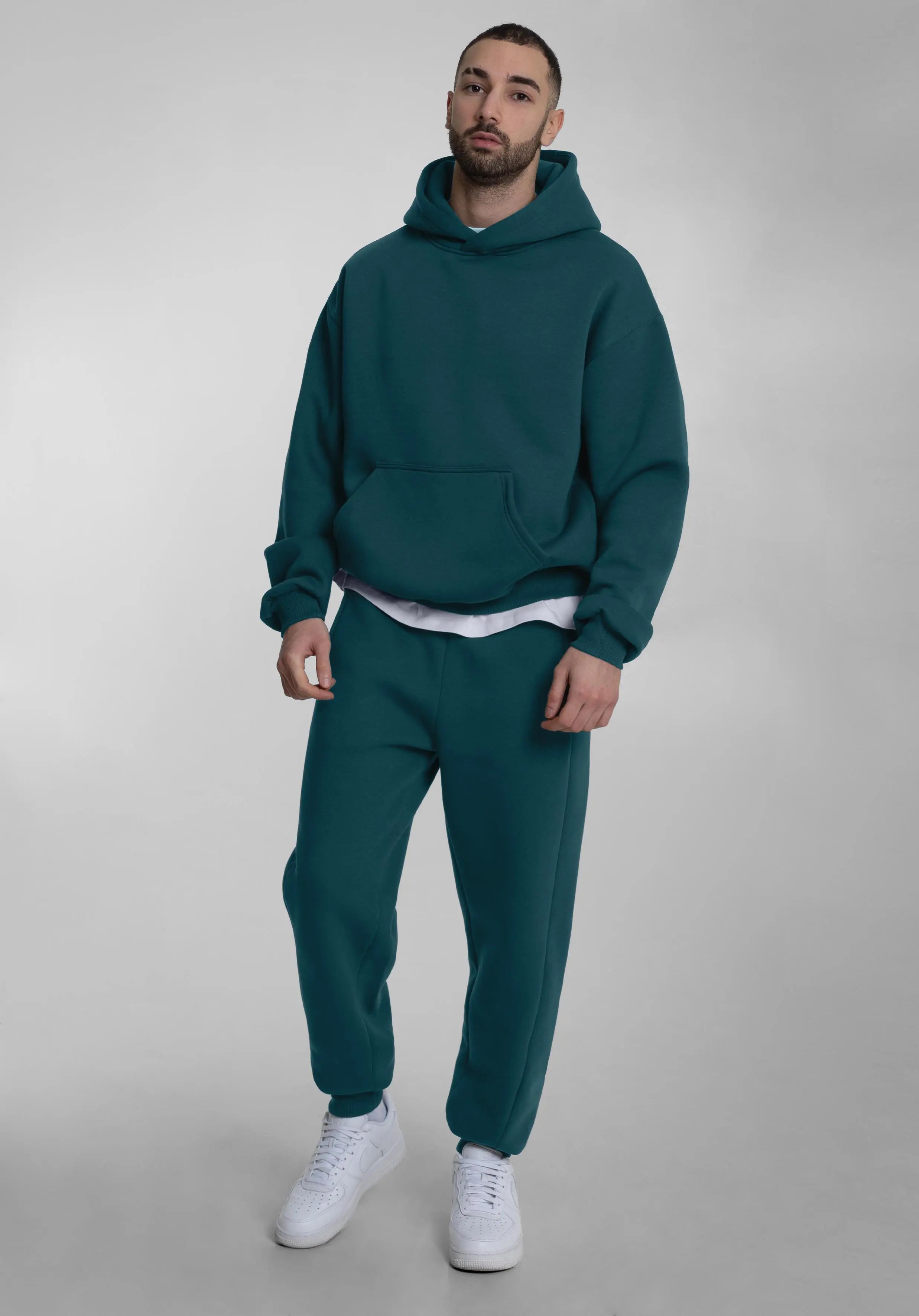 Basic Jogger Dark Pine Green straight-outta-cotton.com