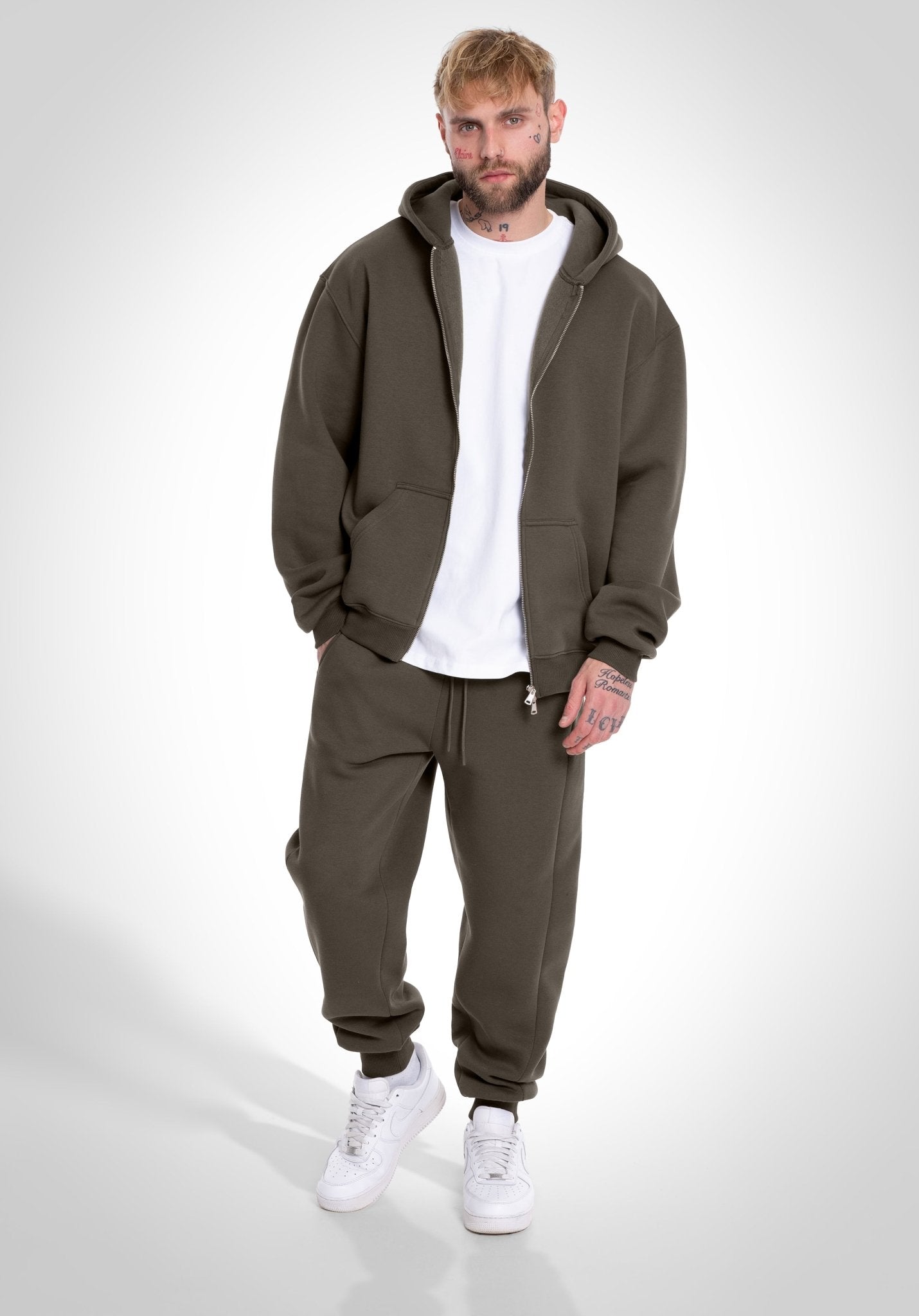 Basic Jogger - Olive () – Jogger von Straight Outta Cotton