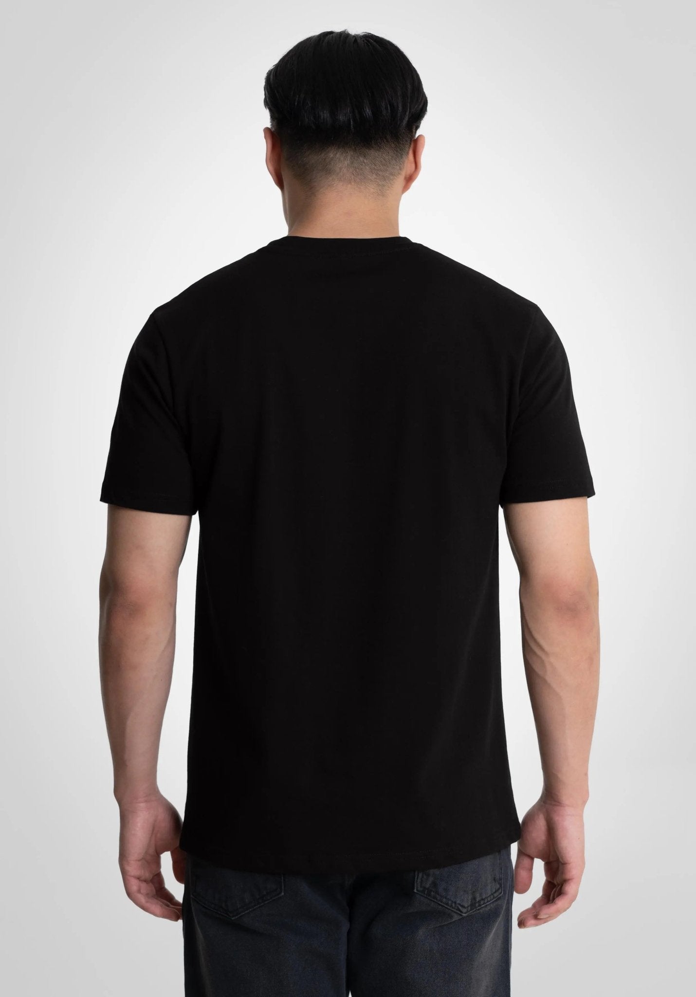 Basic Regular Fit Tee - Black () – T-shirt's von Straight Outta Cotton