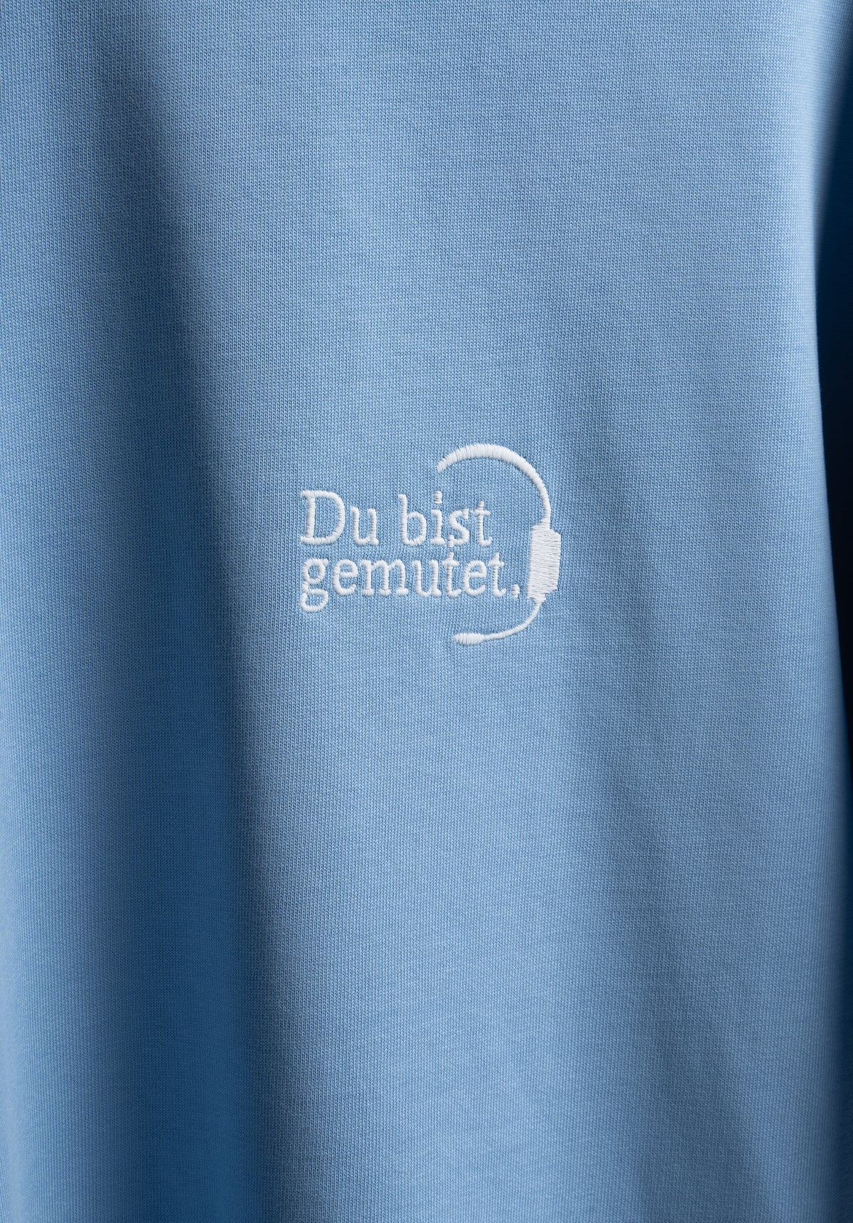 Du bist gemutet Oversize Tee Light Blue Detailansicht Stick #Farbe_Blau