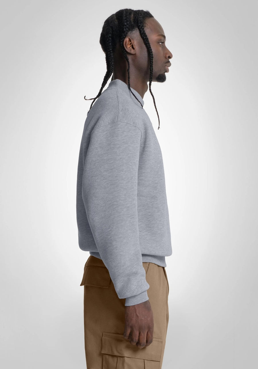 Gray sweater in oversize