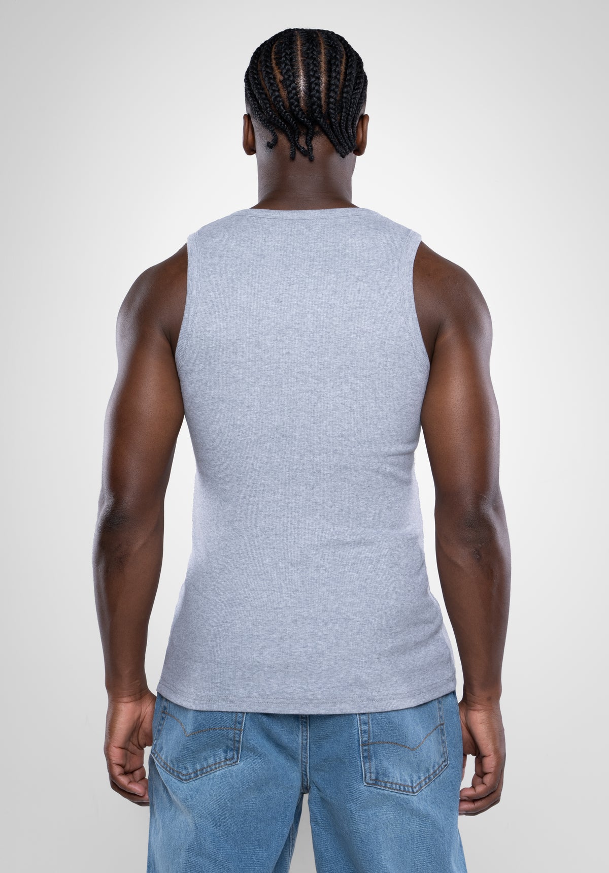 Tank Top Melange Grey van Straight Outta Cotton, achteraanzicht op model