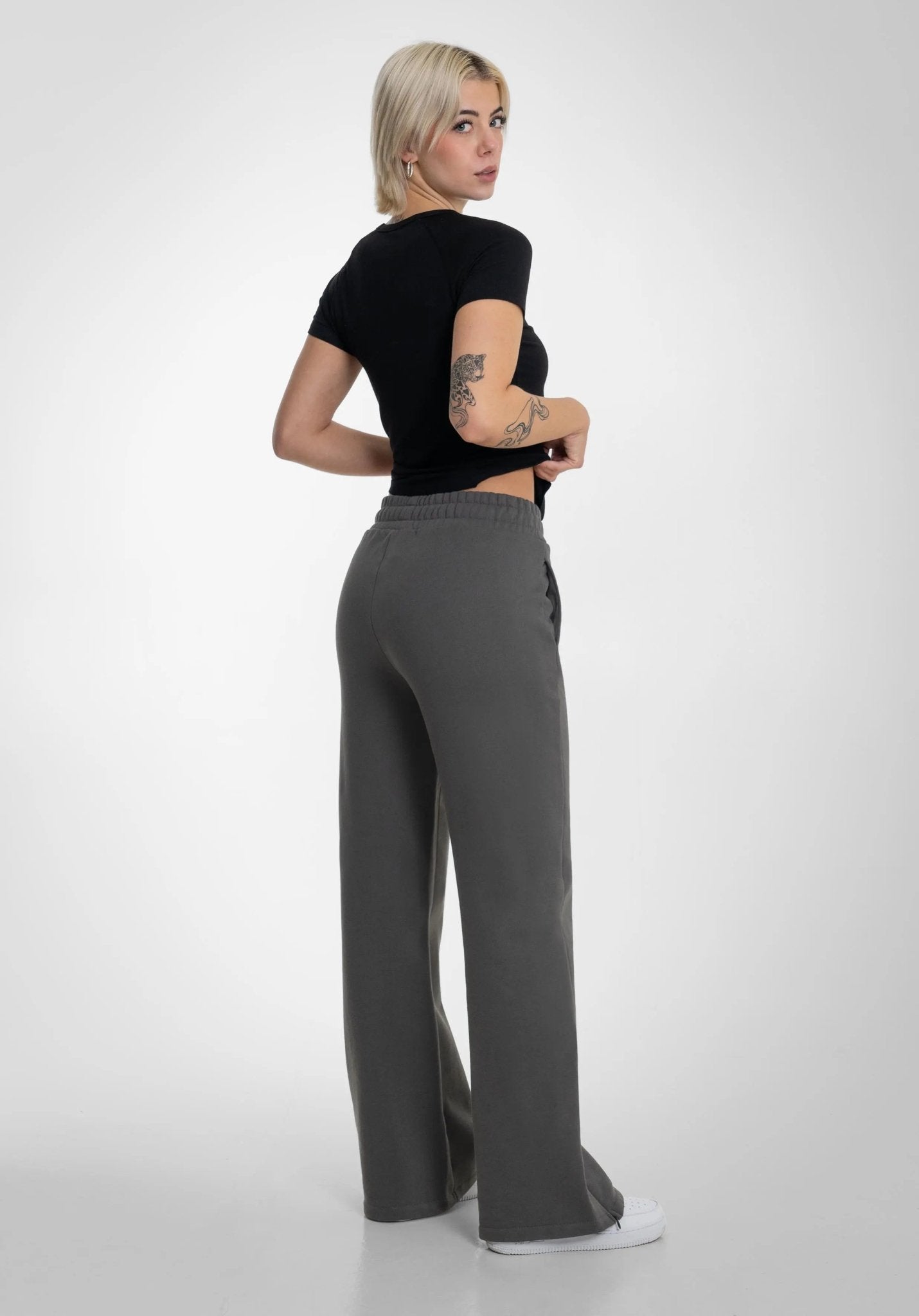 Women Straight Leg Jogger Coral Grey () – von Straight Outta Cotton