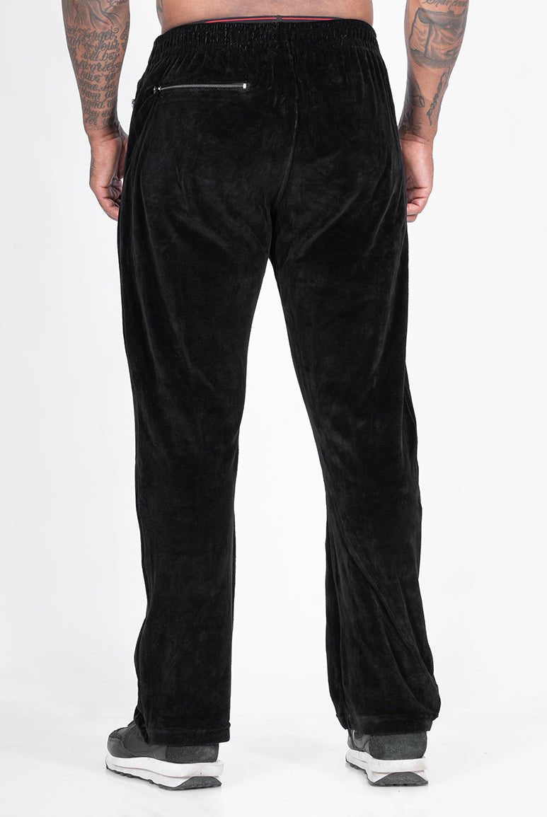 Velour Jogger - Black () – Jogger von Straight Outta Cotton